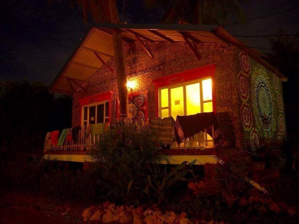 Woodstock Beach Camp Hien Hao Bagian luar foto