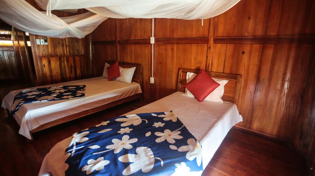 Woodstock Beach Camp Hien Hao Bagian luar foto