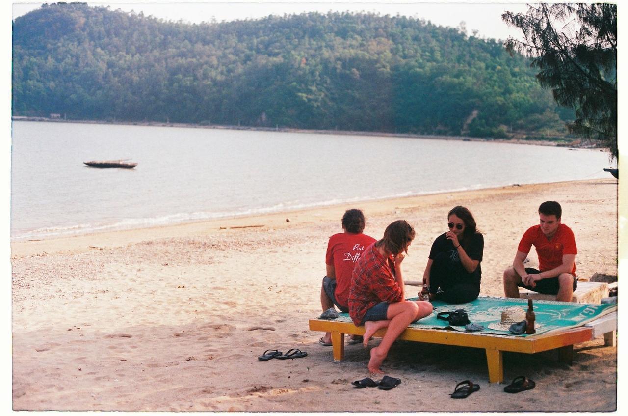 Woodstock Beach Camp Hien Hao Bagian luar foto