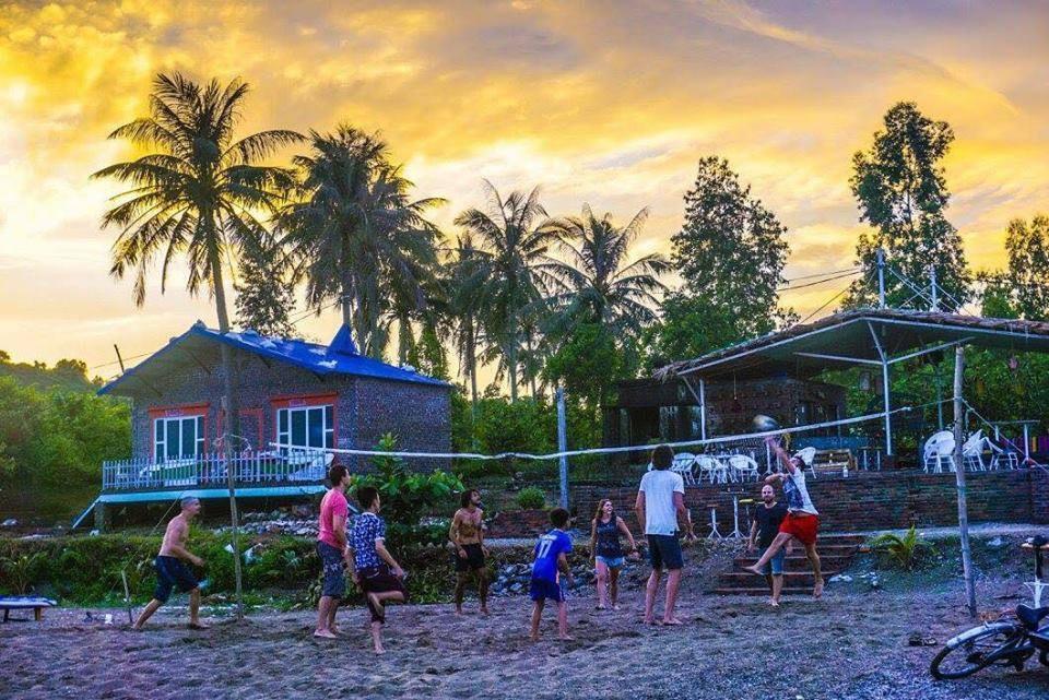 Woodstock Beach Camp Hien Hao Bagian luar foto