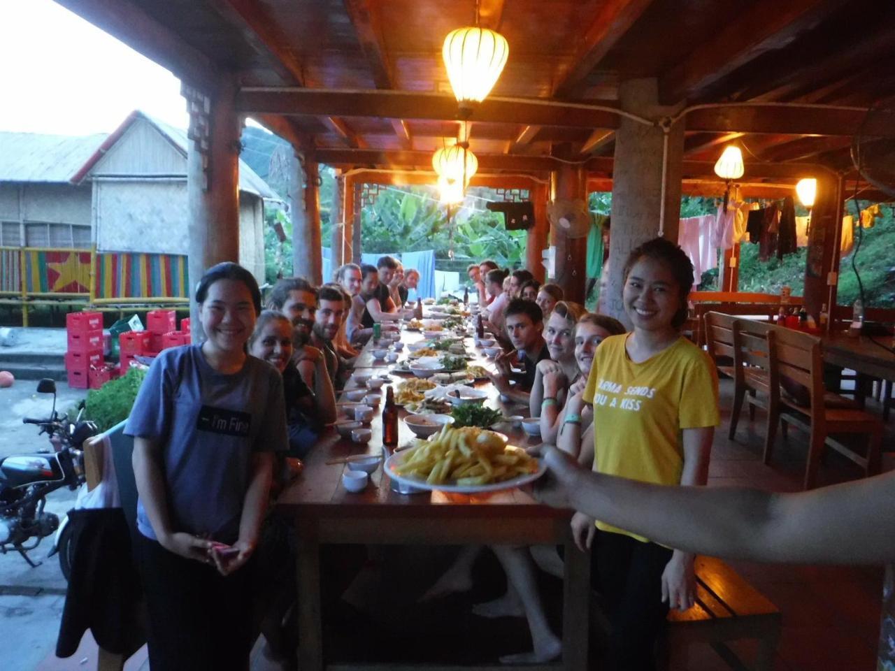 Woodstock Beach Camp Hien Hao Bagian luar foto
