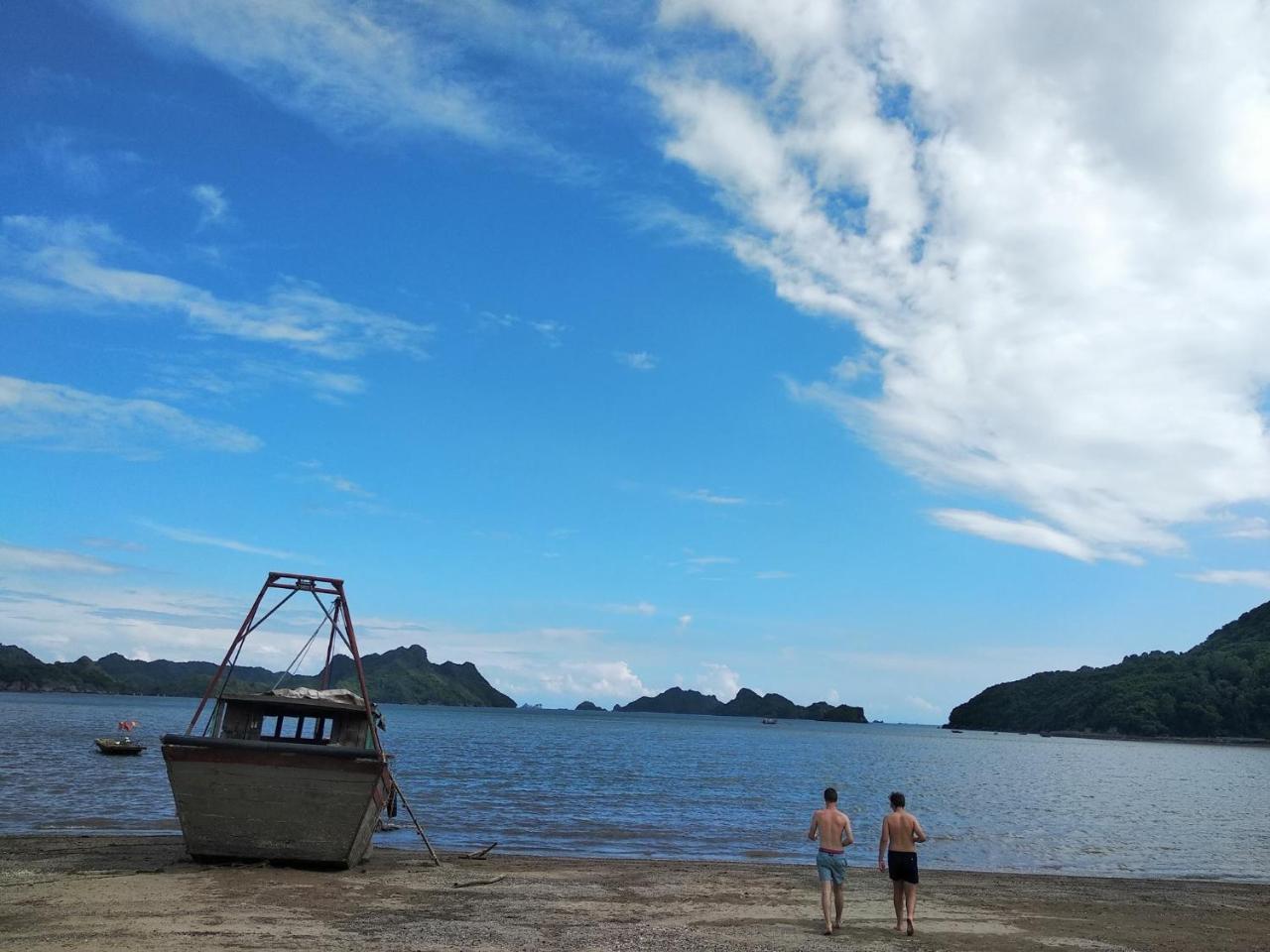 Woodstock Beach Camp Hien Hao Bagian luar foto