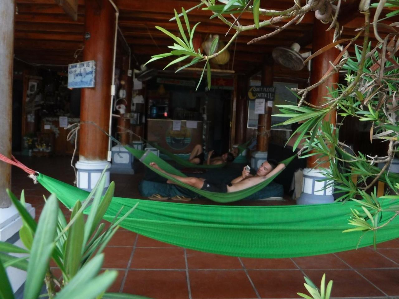 Woodstock Beach Camp Hien Hao Bagian luar foto